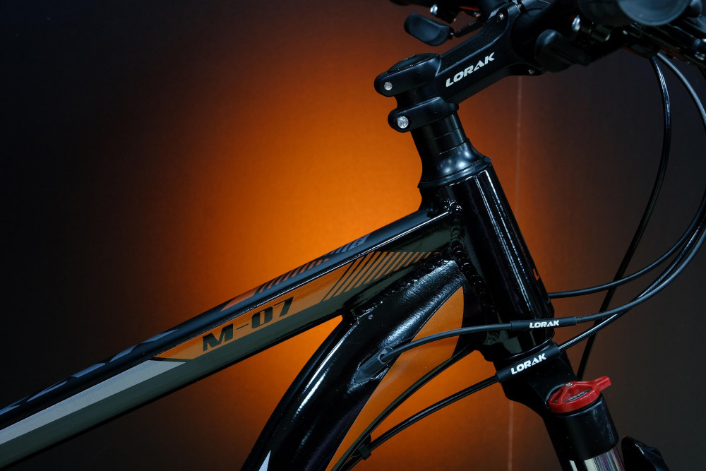 LORAK M-07 Prom Чёрный/Коричневый глянец (29")