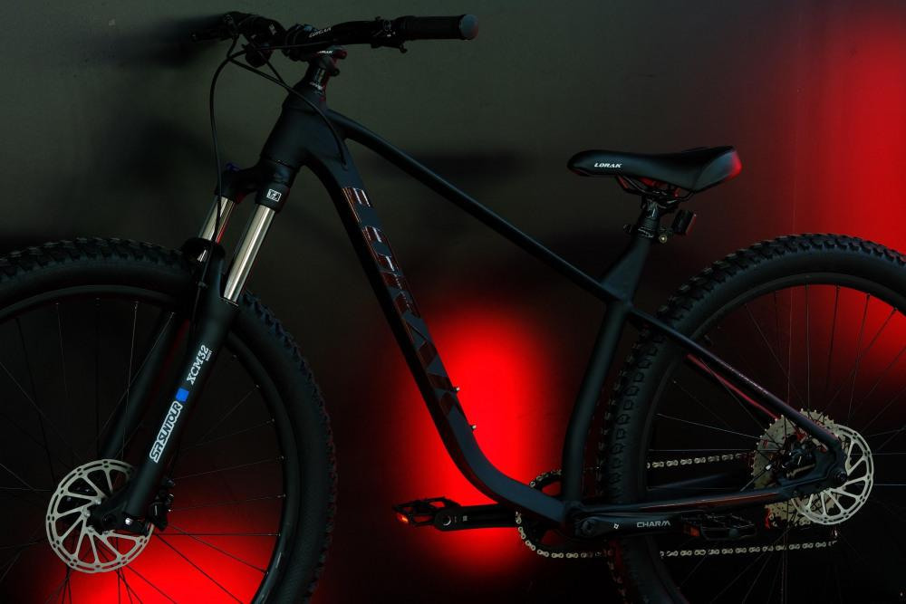 LORAK Trail 29-300 Чёрный 20р (на рост 175-185)